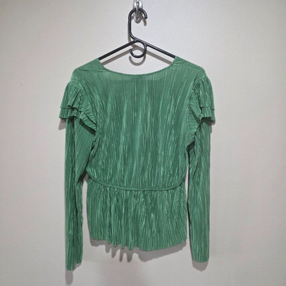 Zara Green Pleated Peplum Blouse Ruffle Flowy Top Size M Cottagecore Boho - Picture 4 of 7